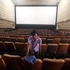 Coronavirus, cinema hall