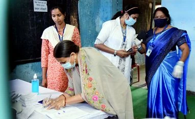 Bihar elections: Nearly 46% turnout till 3 pm in the third and final phase Rabri Devi, Bihar Assembly Elections