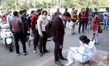 Coronavirus: 14 deaths, 3,290 fresh infections in Uttar Pradesh Covid-19 random testing