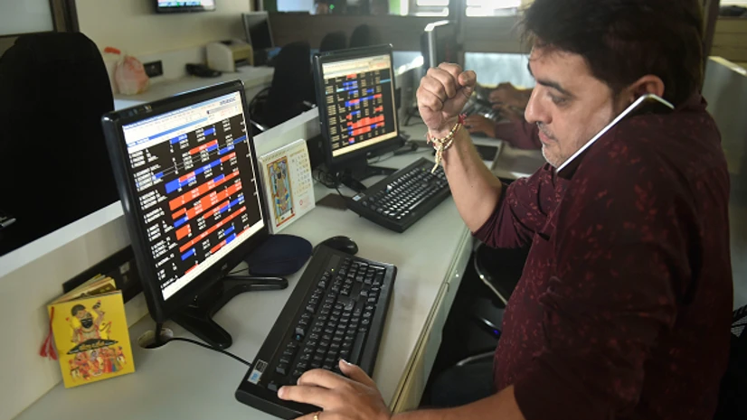 stock market broker stock market broker