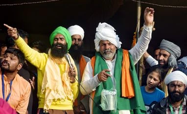 No returning home till farmers' demands are met: Union leader Tikait Rakesh Tikait, Kanwar Grewal, Harf Cheema