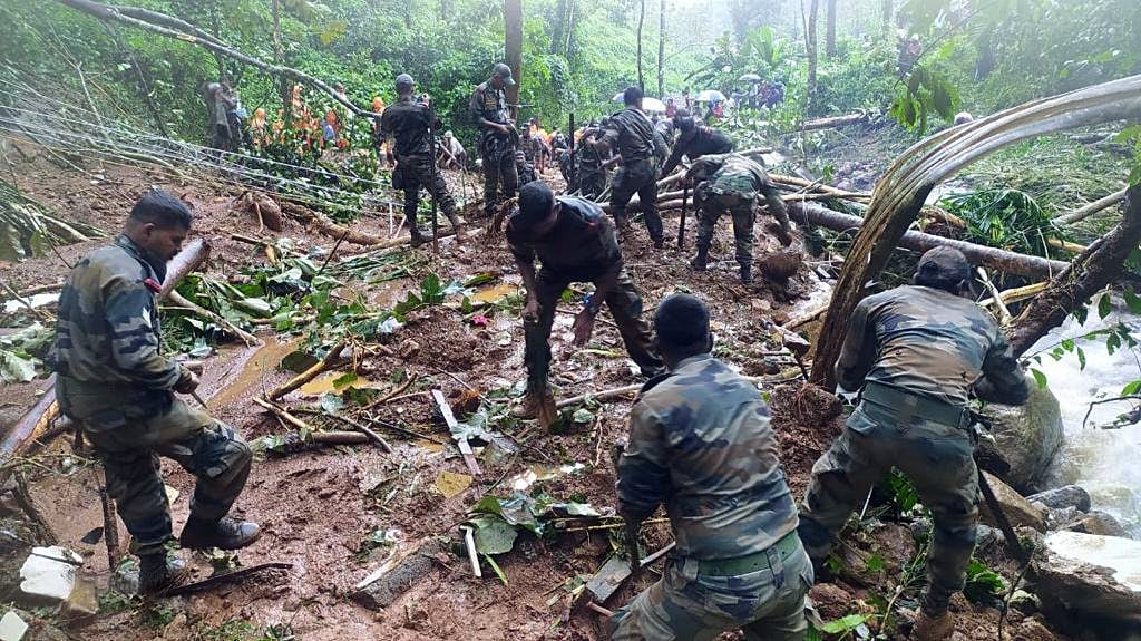 Kerala floods: Blame game begins as death toll reaches 35 Kerala floods: Blame game begins as death toll reaches 35