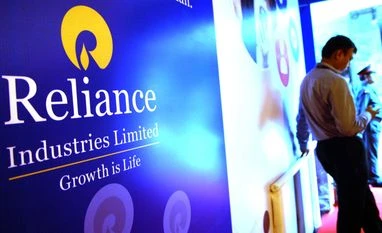 RIL names V Srikanth as new CFO; Alok Agarwal as Senior Advisor to Chairman reliance, reliance industries, ril, ril agm, mukesh ambani