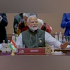 G20 Summit LIVE: PM Modi greets people at Bharat Mandapam in Delhi Prime Minister Narendra Modi announces adoption of G20 Leaders' Summit Declaration during the Summit's Session-1 on 'One Earth', at Bharat Mandapam of Pragati Maidan in New Delhi on Saturday.