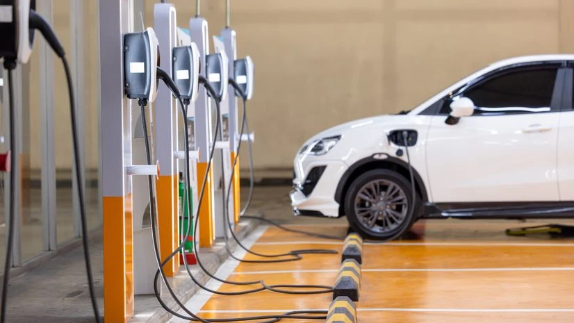 Auto industry needs 200K skilled people by 2030 to meet 30% EV target | Auto Electric vehicles, EVs, Electric car