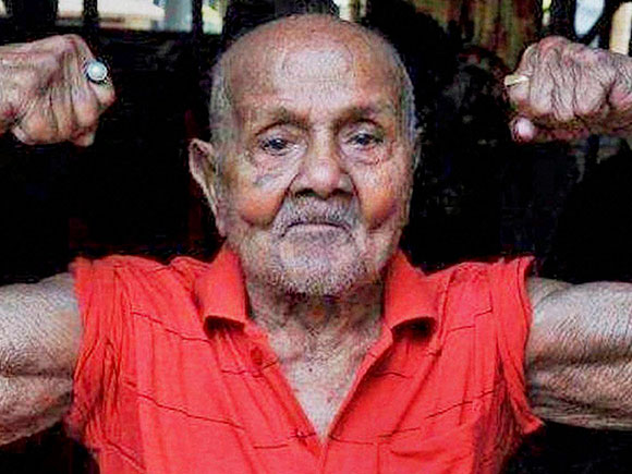 Three Gold medalist Manohar Aich passed away at 104 Photo Gallery