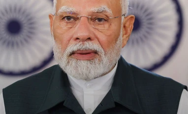 News Updates: PM Modi participates in Ganpati Puja at CJI Chandrachud's residence Modi government