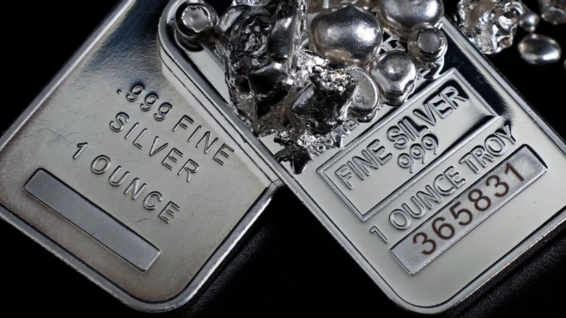 Silver bar Silver bar