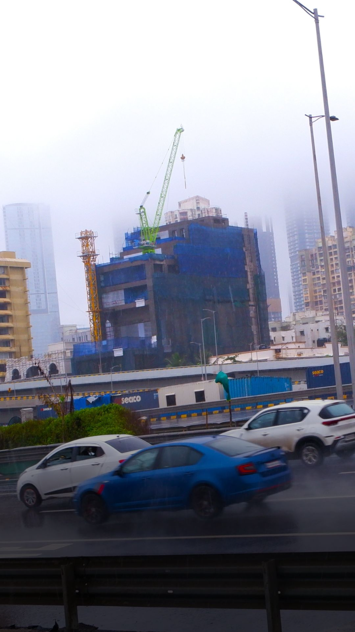 India's economy outperforms expectations