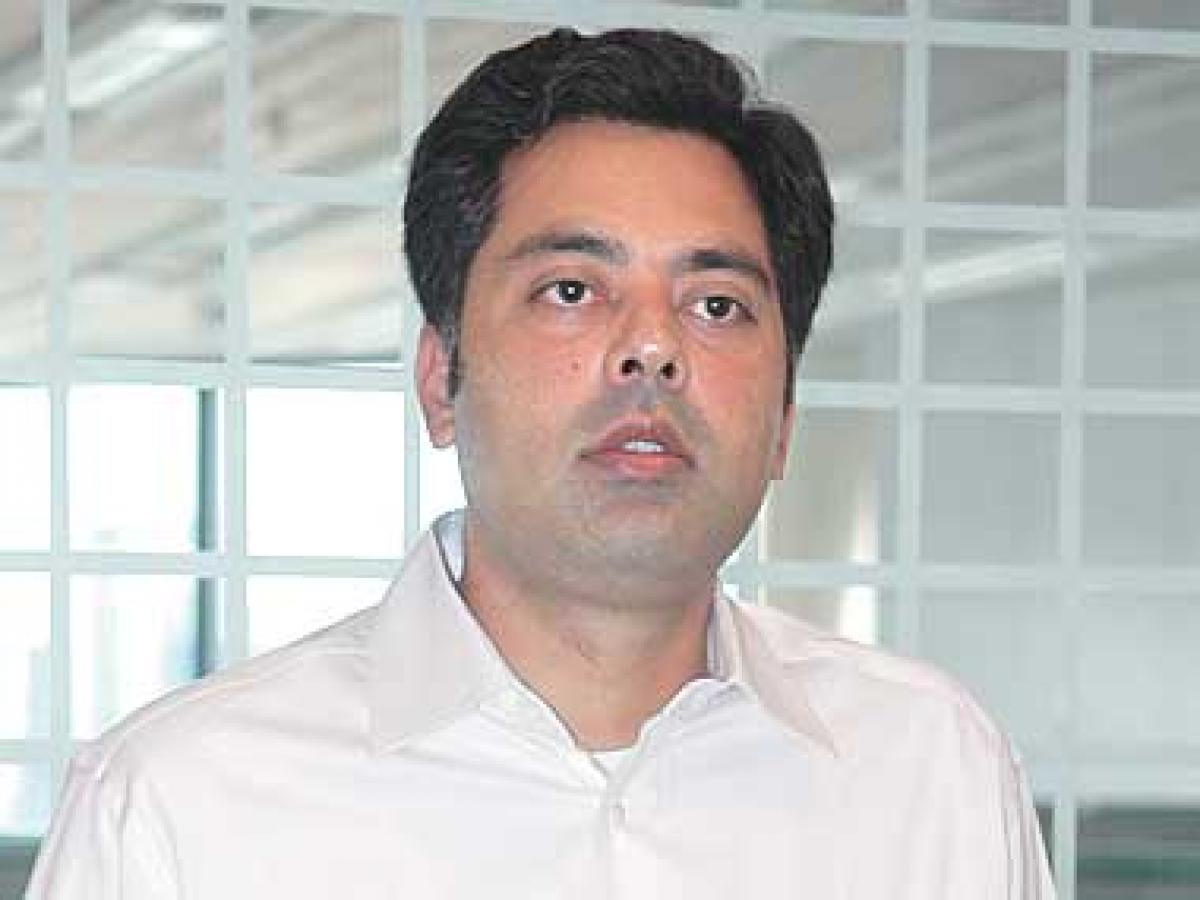 Anoop Bhaskar Quits Uti Mf Business Standard News